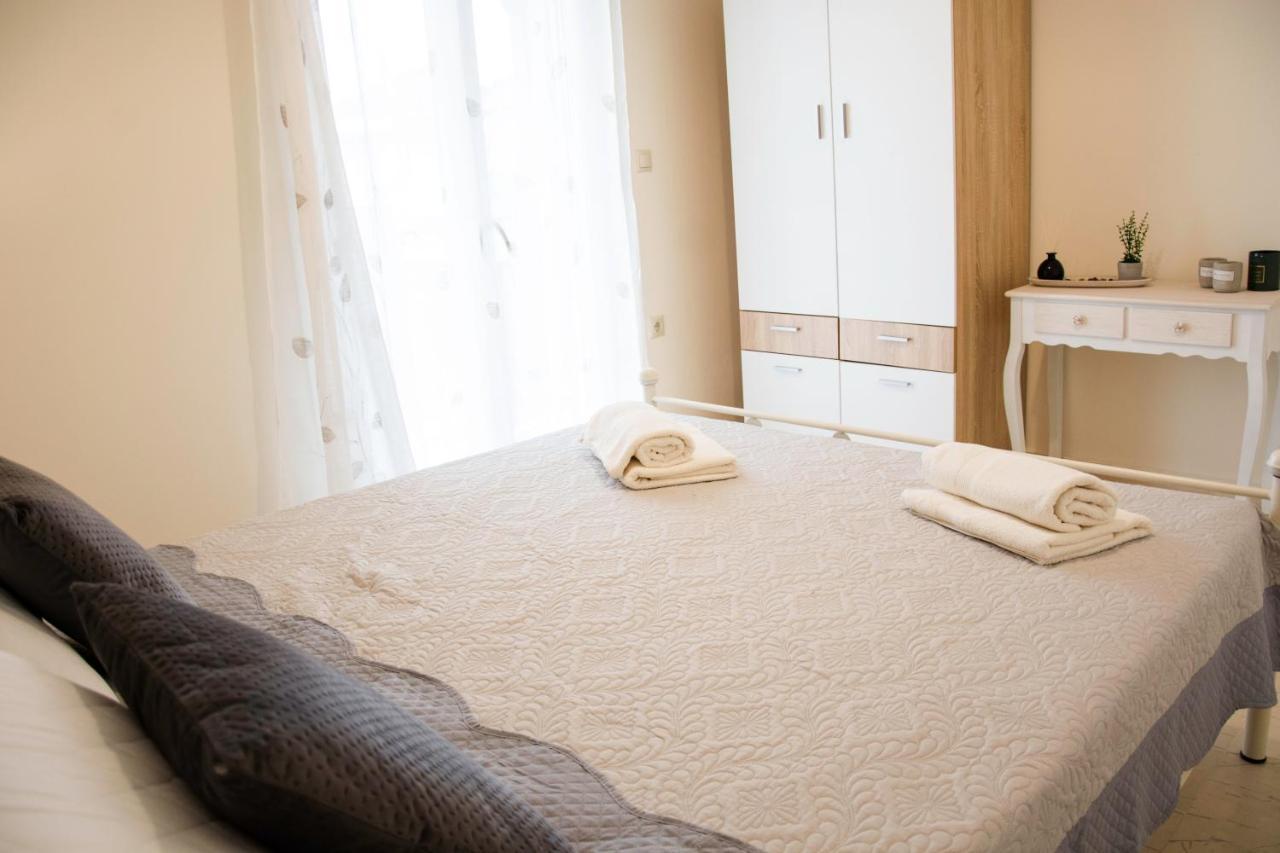 Aurelia Seaside Apartment Kávos Dış mekan fotoğraf
